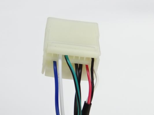Radio Automotive Wire Harness Assembly Custom Wiring Harness Certificato VED