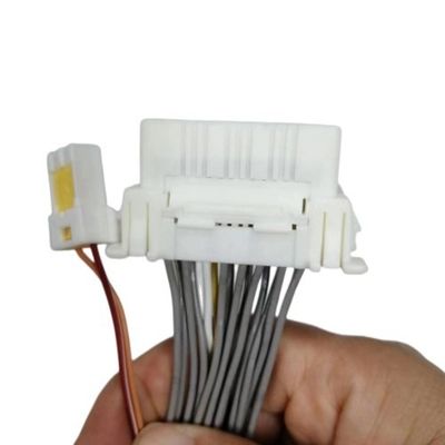 OEM cavo elettronico da 1 a 2 estensione cavo OBD facile da collegare estensione automobile uno split due fili OBD