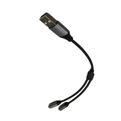 Armatura elettronica OEM Un USB a due Adaptore Jack per cuffie da 3,5 mm