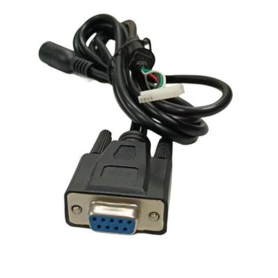 Indossare un'imbracatrice a doppio filo con un connettore per stampante a 4 pin e un connettore per alimentazione AC